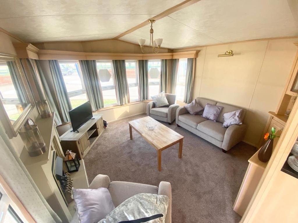 Luxury 2 Bedroom 2 Bathroom Caravan-Small Sofa 1 Pers Saint Osyth Exterior foto